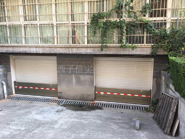 居民住宅车库门防汛闸板