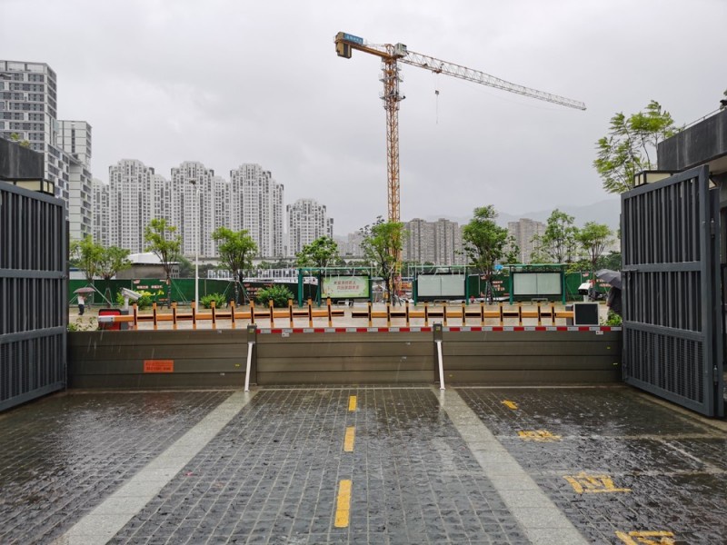 小区出入大门防洪挡水板